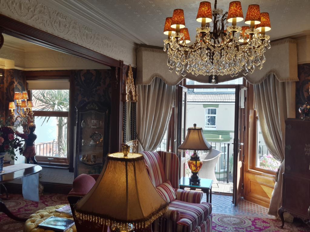 The Lonsdale Hotel Blackpool Buitenkant foto