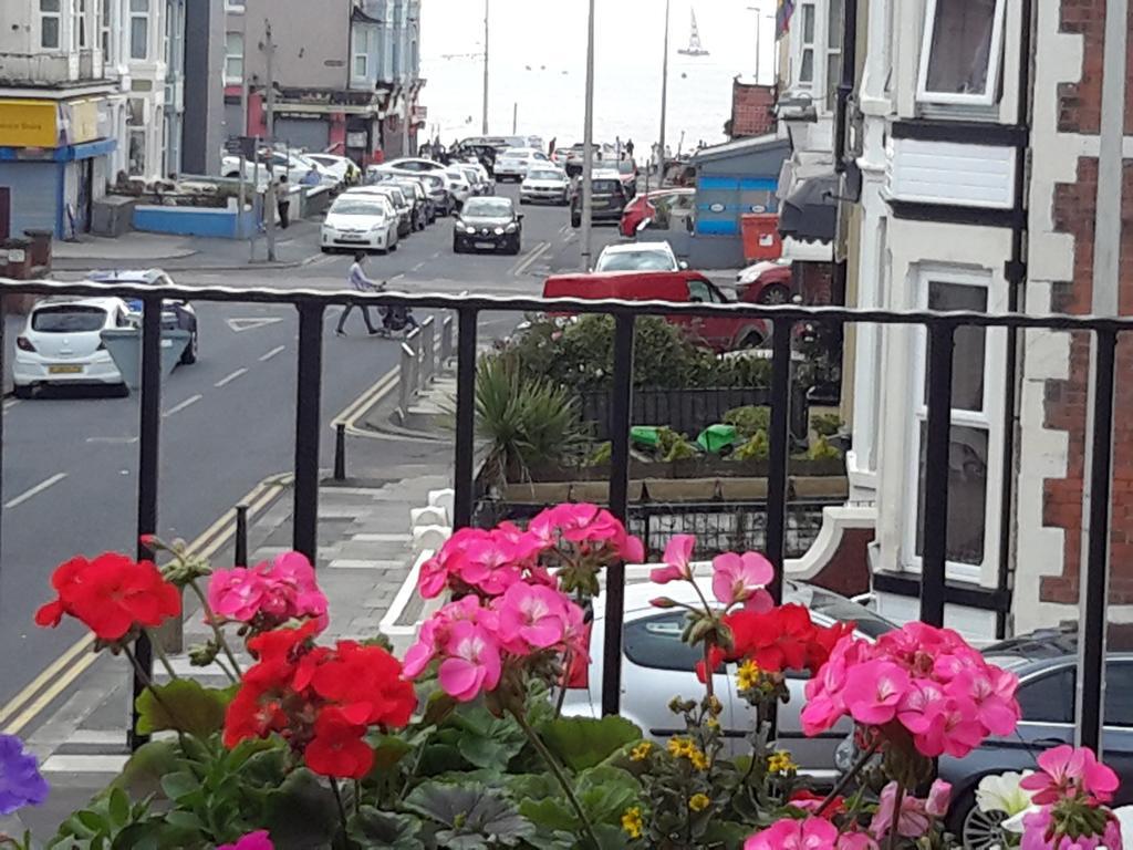The Lonsdale Hotel Blackpool Buitenkant foto